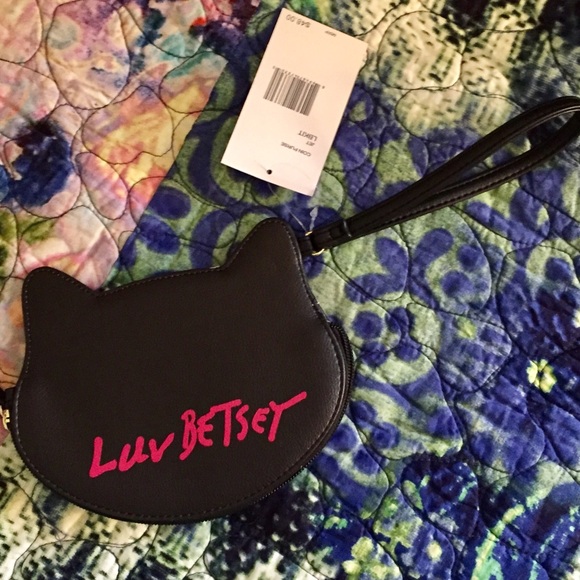 Betsey Johnson/Luv Betsey Boston Terrier Wristlet - Picture 2 of 5